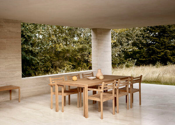 AH912 | Outdoor table/ bench