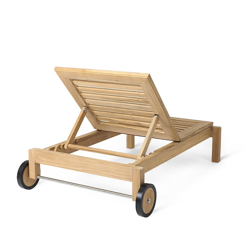 AH604 | Outdoor Lounger