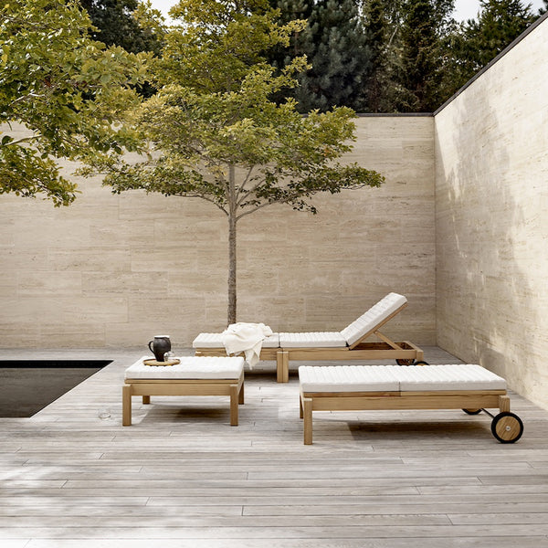 AH604 | Outdoor Lounger