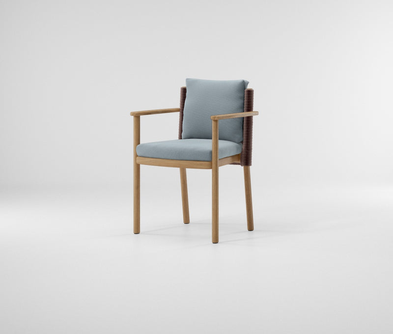 Giro stackable dining chair