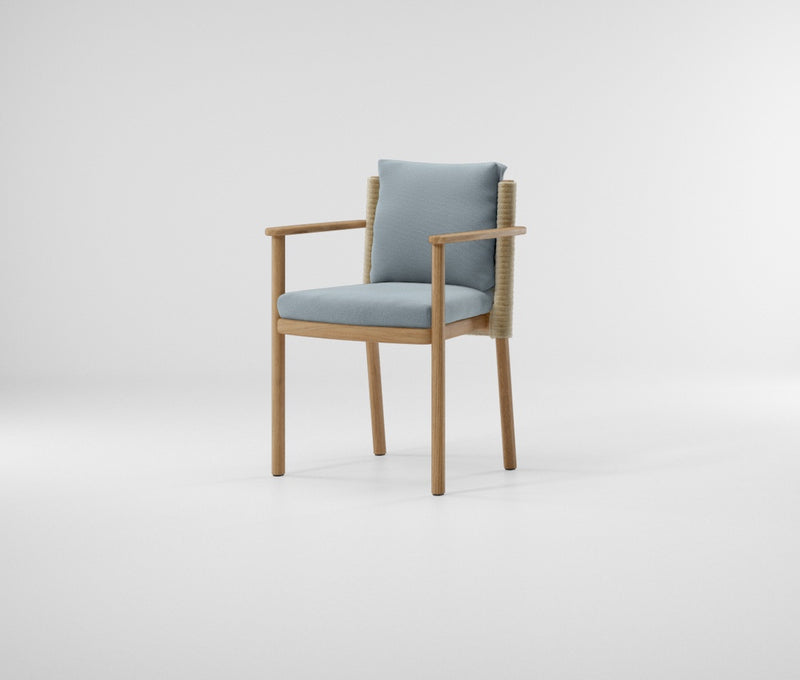 Giro stackable dining chair