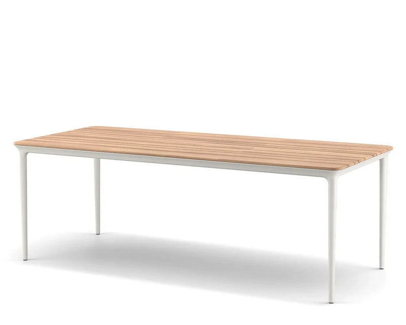 Bellmonde table