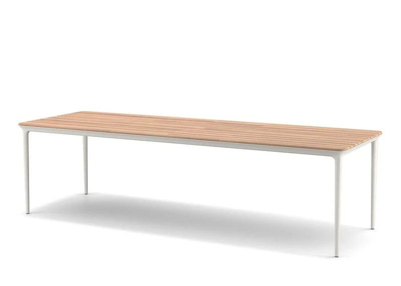 Bellmonde table