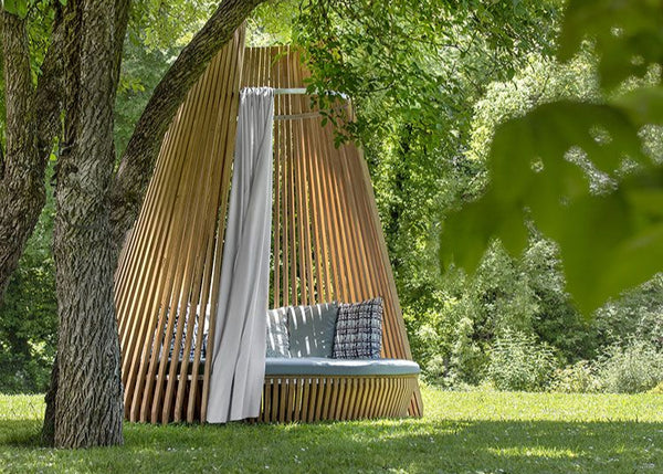 Hut, wooden shelter